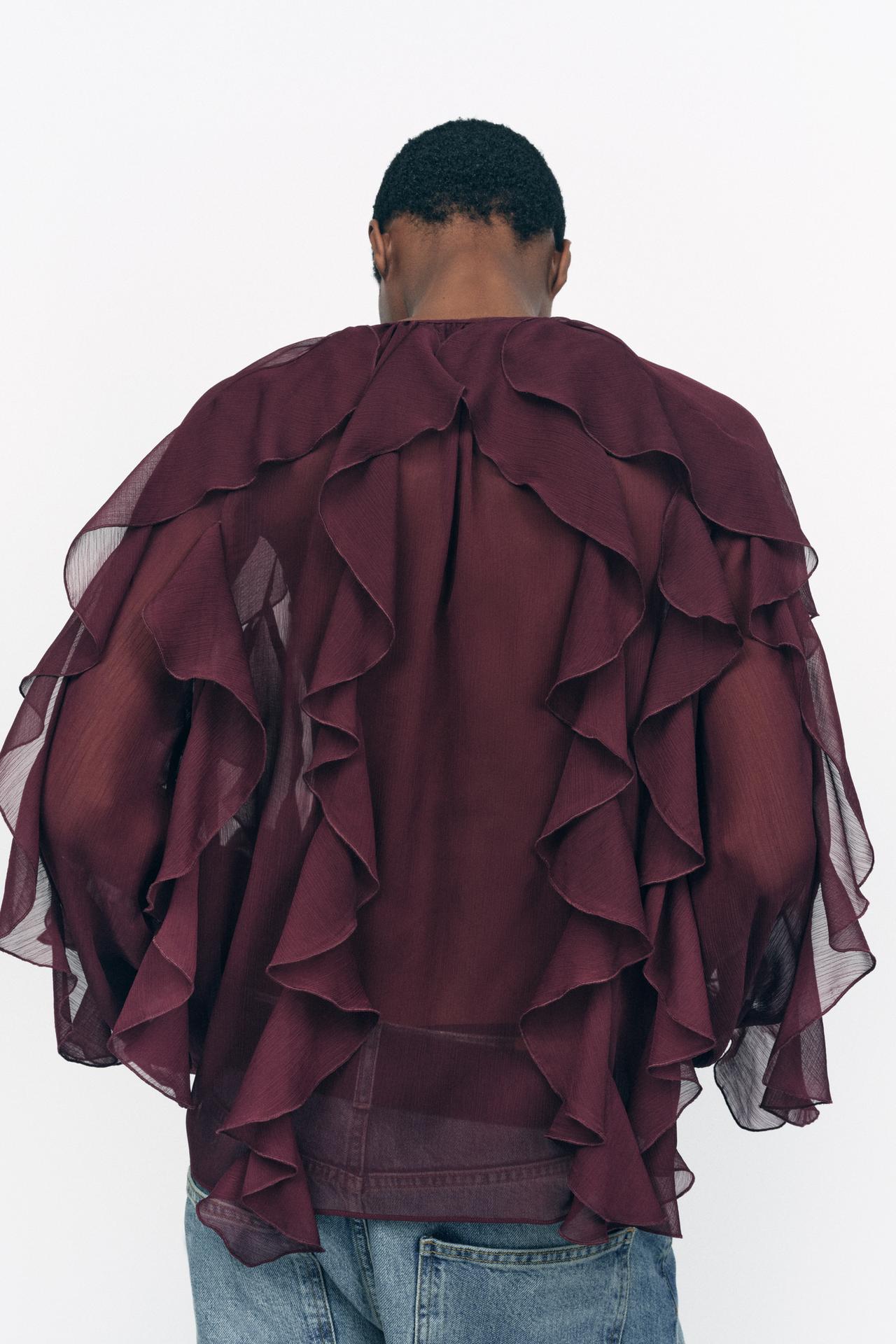 Riva Ruffle Blouse – burgundowa / bordeaux – kobieca stylizacja z falbanami
