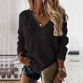 Sweter Velanya czarny z dekoltem w serek