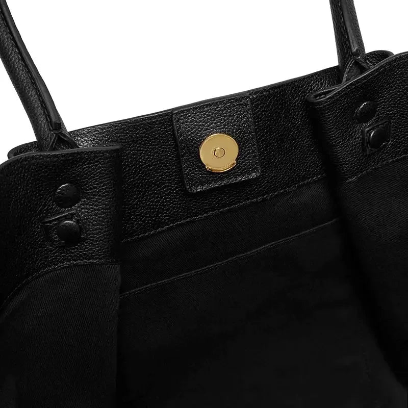 Torba Soho stylowa z detalami – czarny