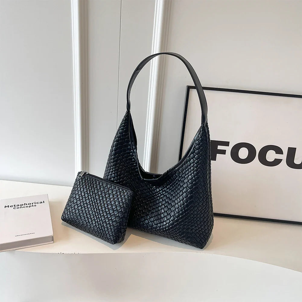 Livia Woven Tote pleciona torba z ekoskóry – czarna
