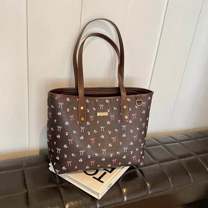 Belle Charme Tote czarna torebka damska