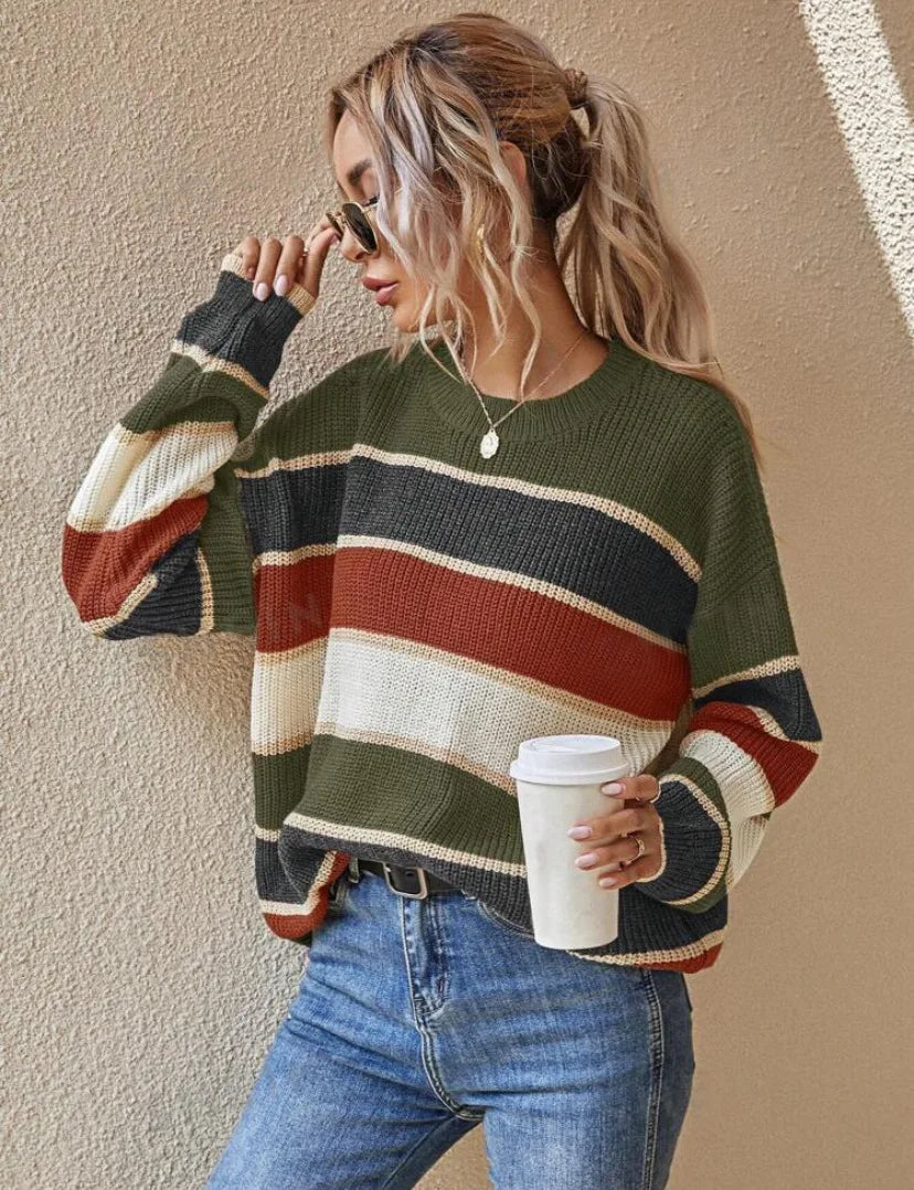 Sweter Serenelle oversize w paski – zielony z brązem