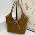 Beżowa Lily Bow Bag – elegancki minimalizm w jasnym kolorze