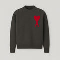 Sweter Amaria szary z czerwonym sercem